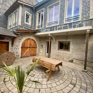 Belfortes Plein Coeur De Brassac (Tarn)