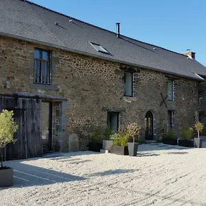  Hébergement de vacances Les Gîtes De Villegâte